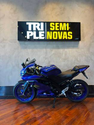 YAMAHA YZF R15 YAMAHA YZF R15